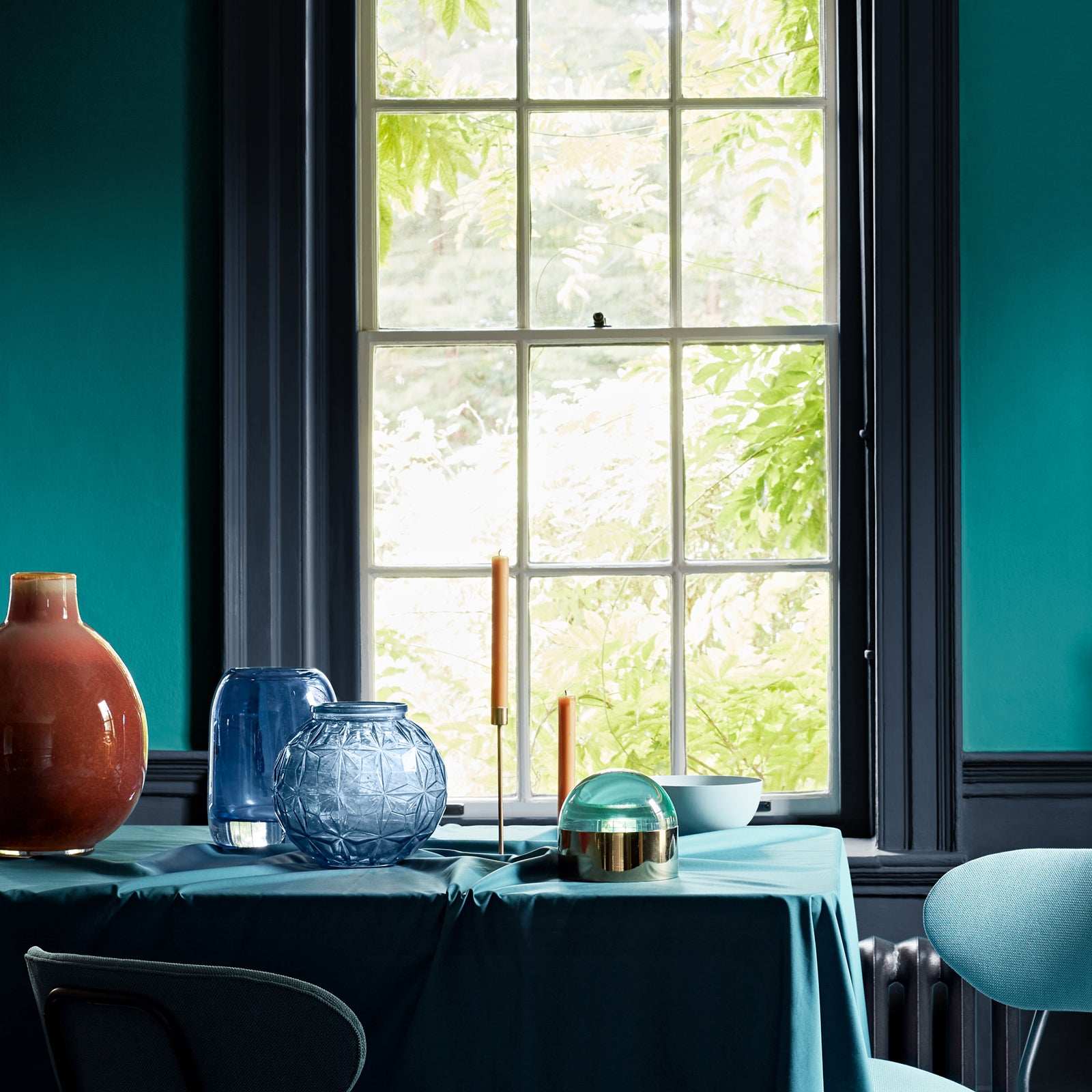 Crown Walls & Ceilings