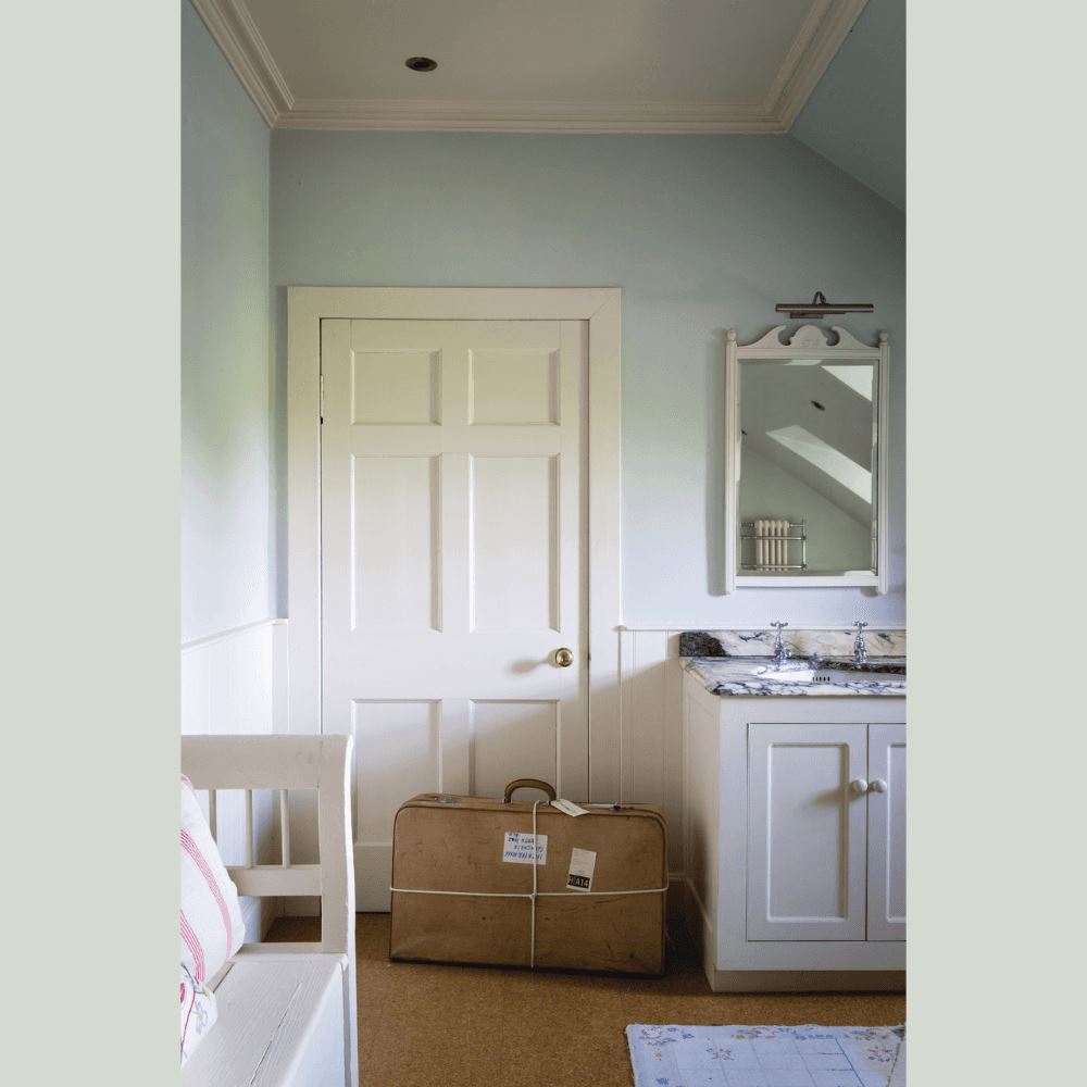 FARROW & BALL FLAT EGGSHELL 204 PALE POWDER 2.5L