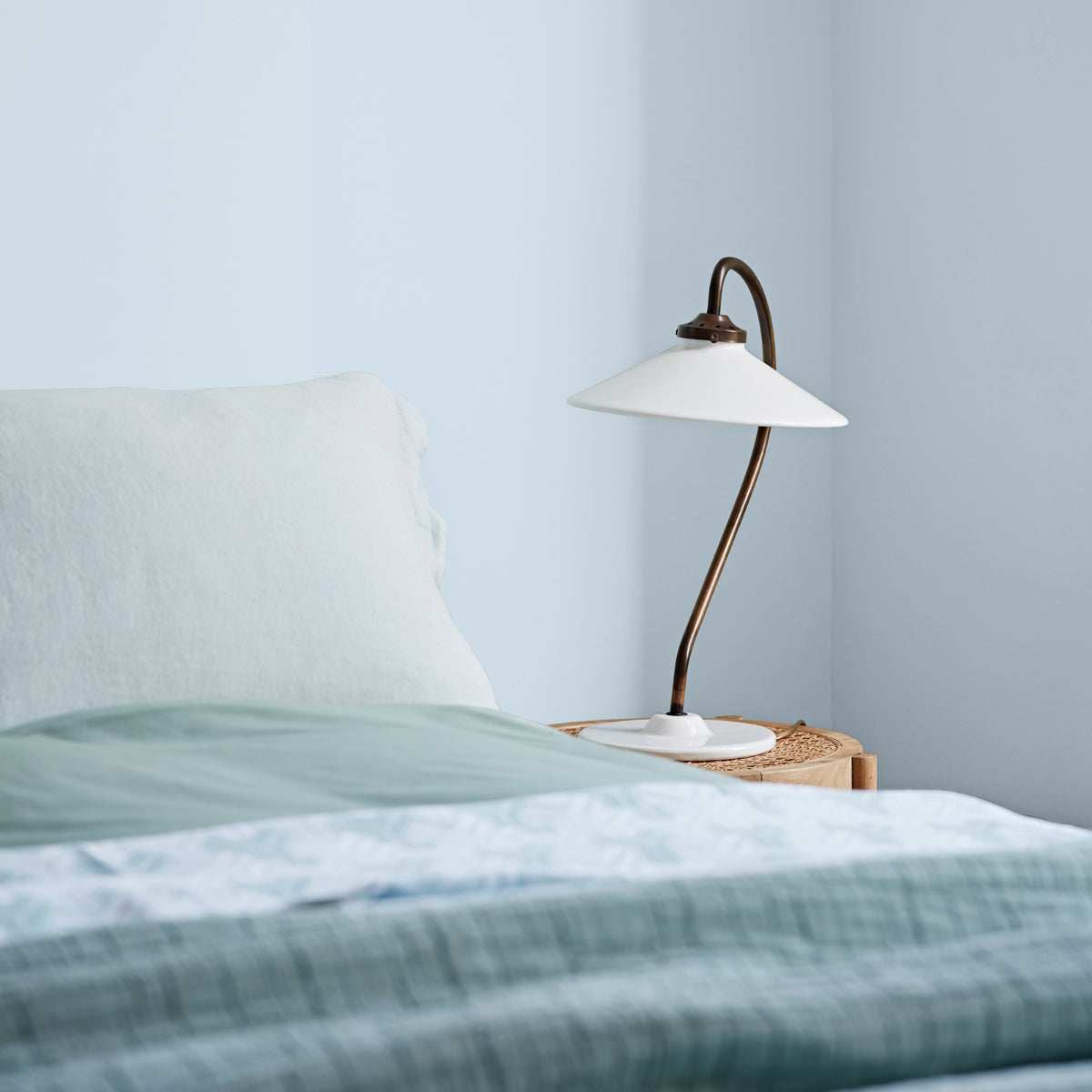 CROWN WALLS AND CEILINGS MATT MOONLIGHT BAY 2.5L