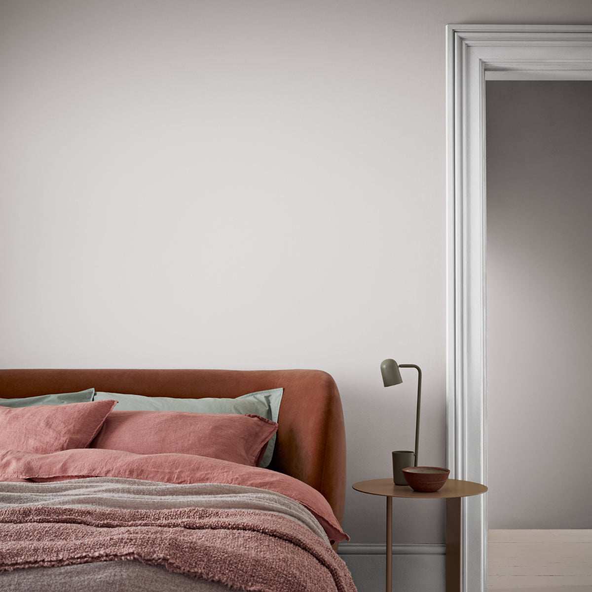 CROWN WALLS AND CEILINGS MATT SPOTLIGHT 2.5L