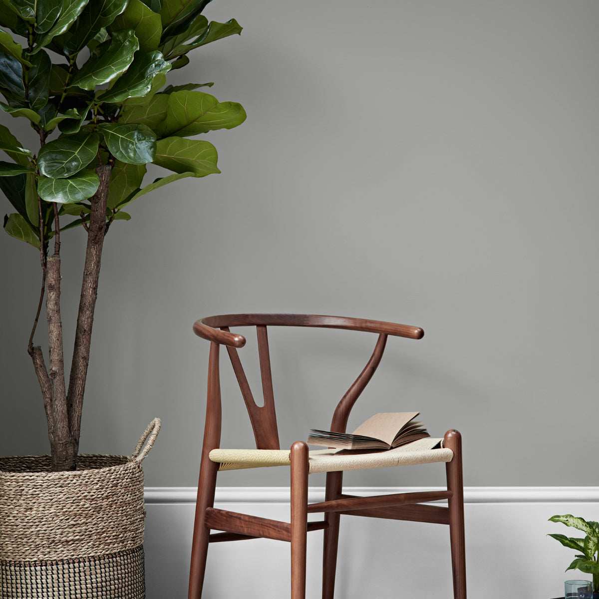 CROWN WALLS AND CEILINGS MATT GRANITE DUST 5L