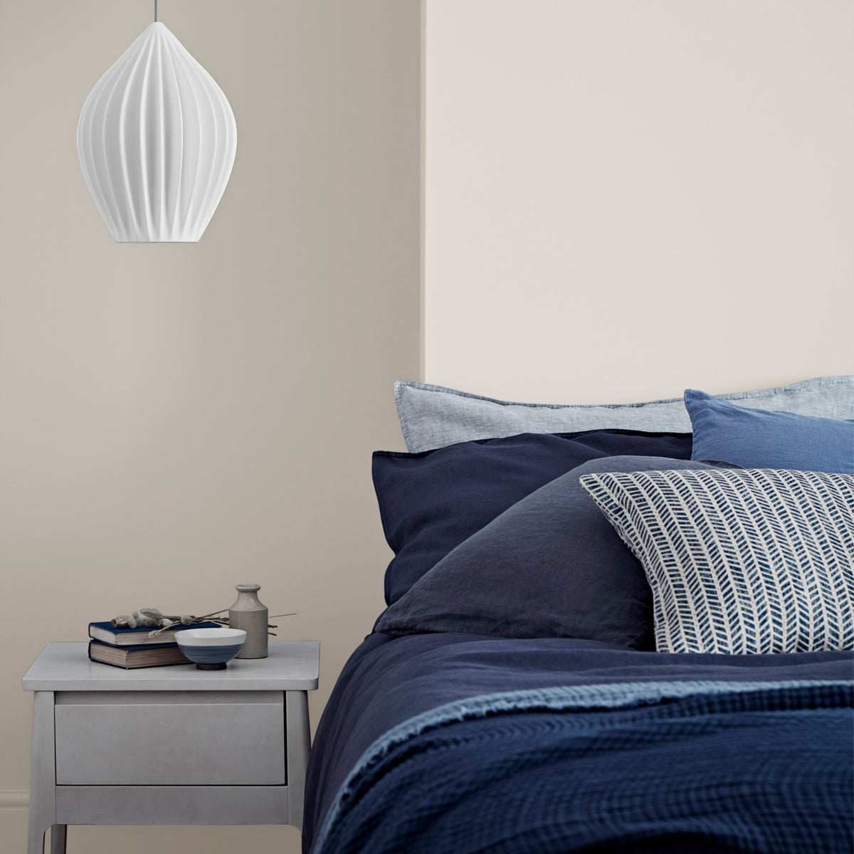 CROWN EASYCLEAN MATT SNOWFALL 2.5L