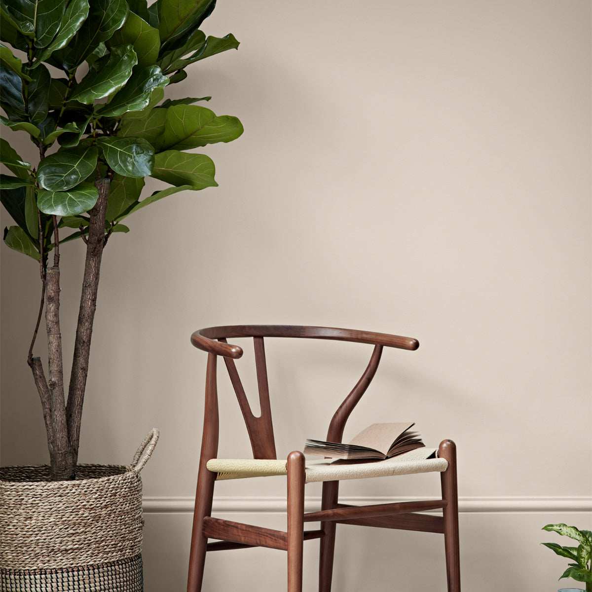 CROWN EASYCLEAN MATT WHEATGRASS 2.5L