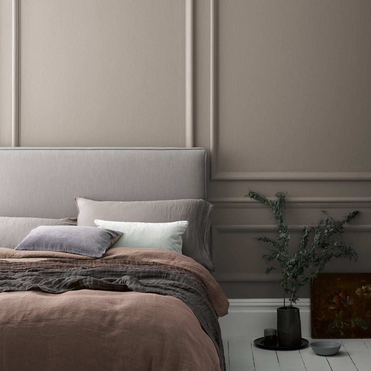 CROWN CRAFTED FLAT MATT POTTED HISTORY  2.5L