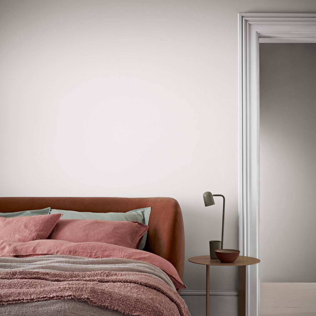 CROWN WALLS AND CEILINGS MATT FRESH COCONUT 2.5L