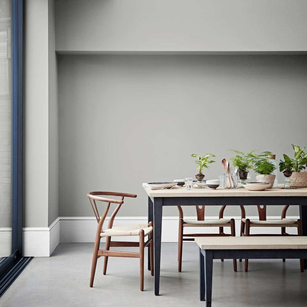 CROWN WALLS AND CEILINGS MATT NEIGHBOURHOOD 2.5L