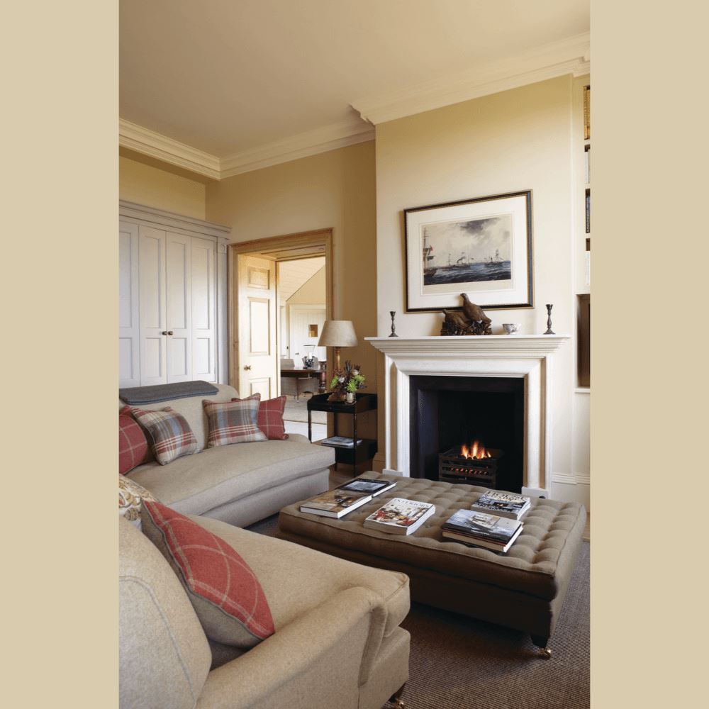 FARROW & BALL FLAT EGGSHELL 8 STRING 750ML