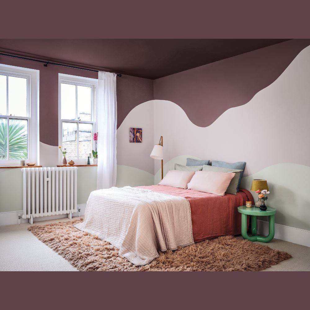 CROWN WALLS AND CEILINGS MATT GRAPE ESCAPE 2.5L