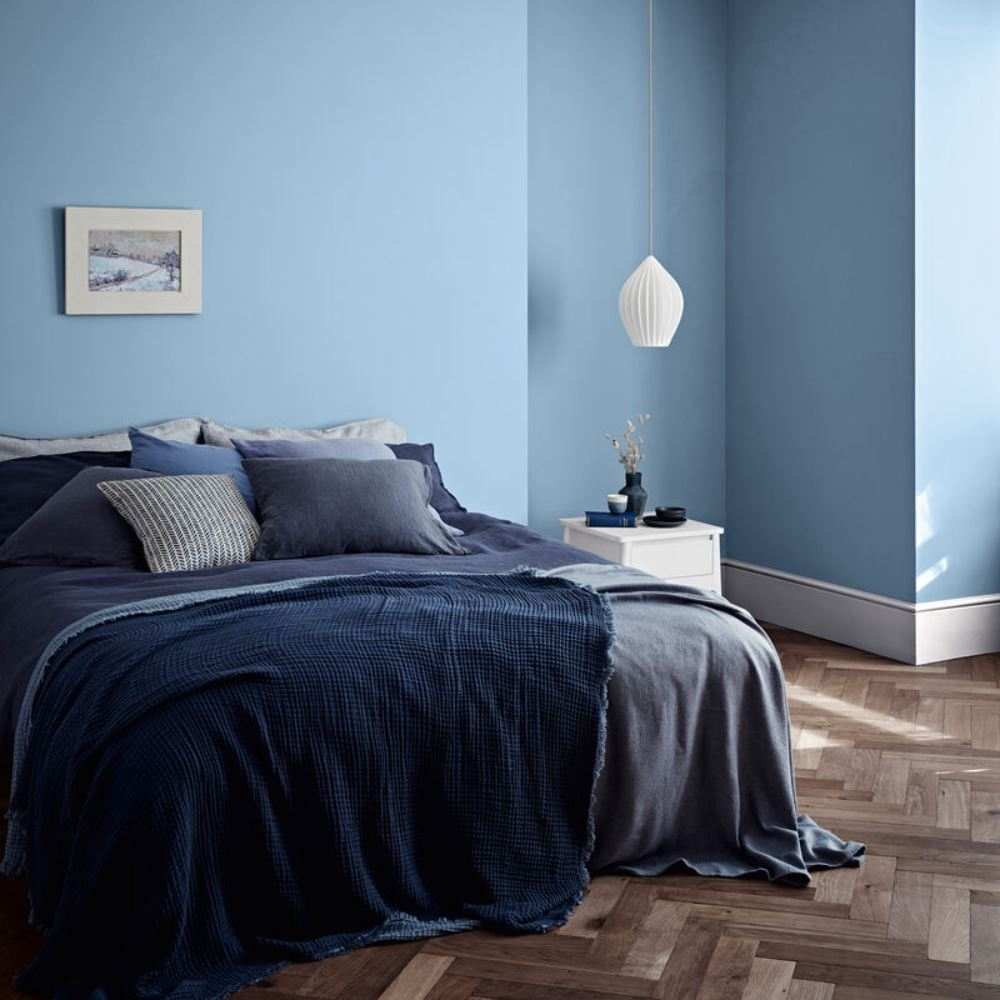 CROWN TRADE VINYL MATT POWDER BLUE 5L